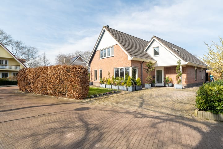 Foto 67 van Zwanebloem 8