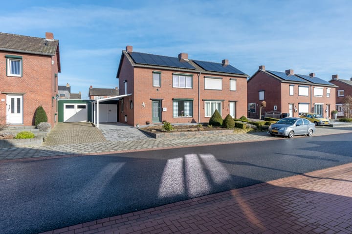 Foto 2 van Plevitsstraat 10