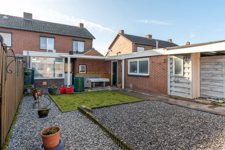 Foto 30 van Plevitsstraat 10