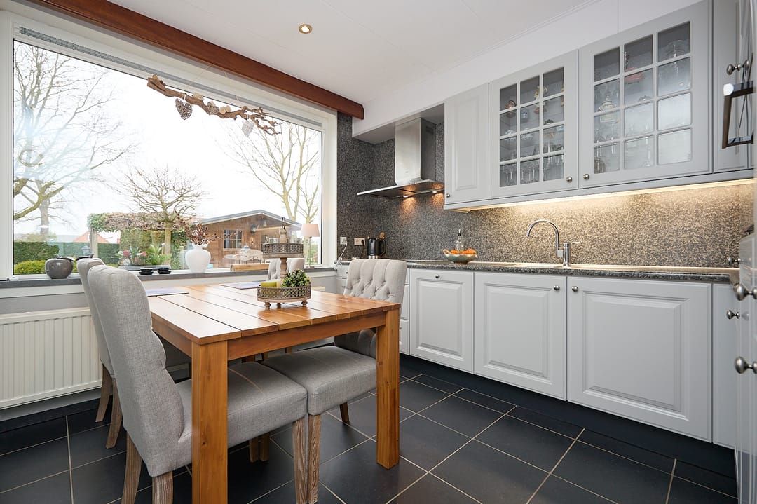 Foto 2 van Pastoor J.A.M. van den Muijsenbergstraat 4