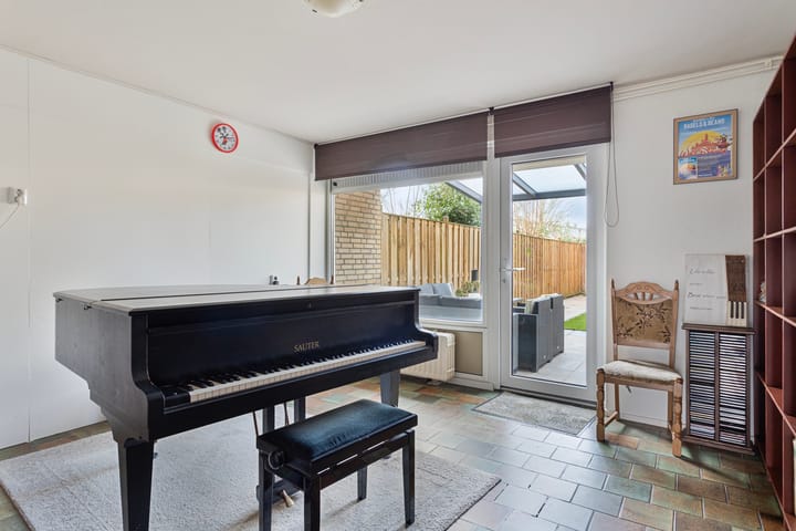 Foto 9 van Schepen van der Smitzenstraat 9