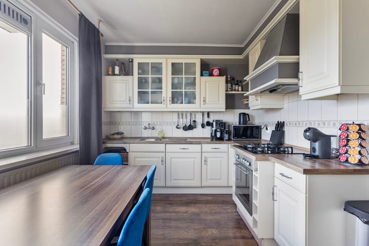 Foto 13 van Schepen van der Smitzenstraat 9