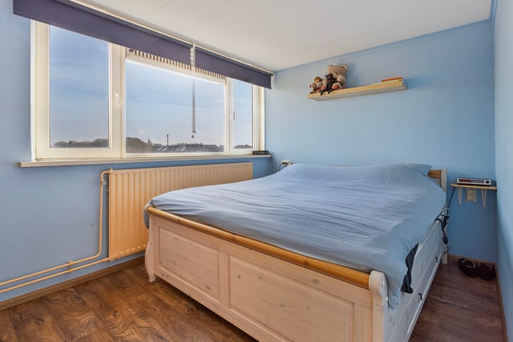 Foto 17 van Schepen van der Smitzenstraat 9