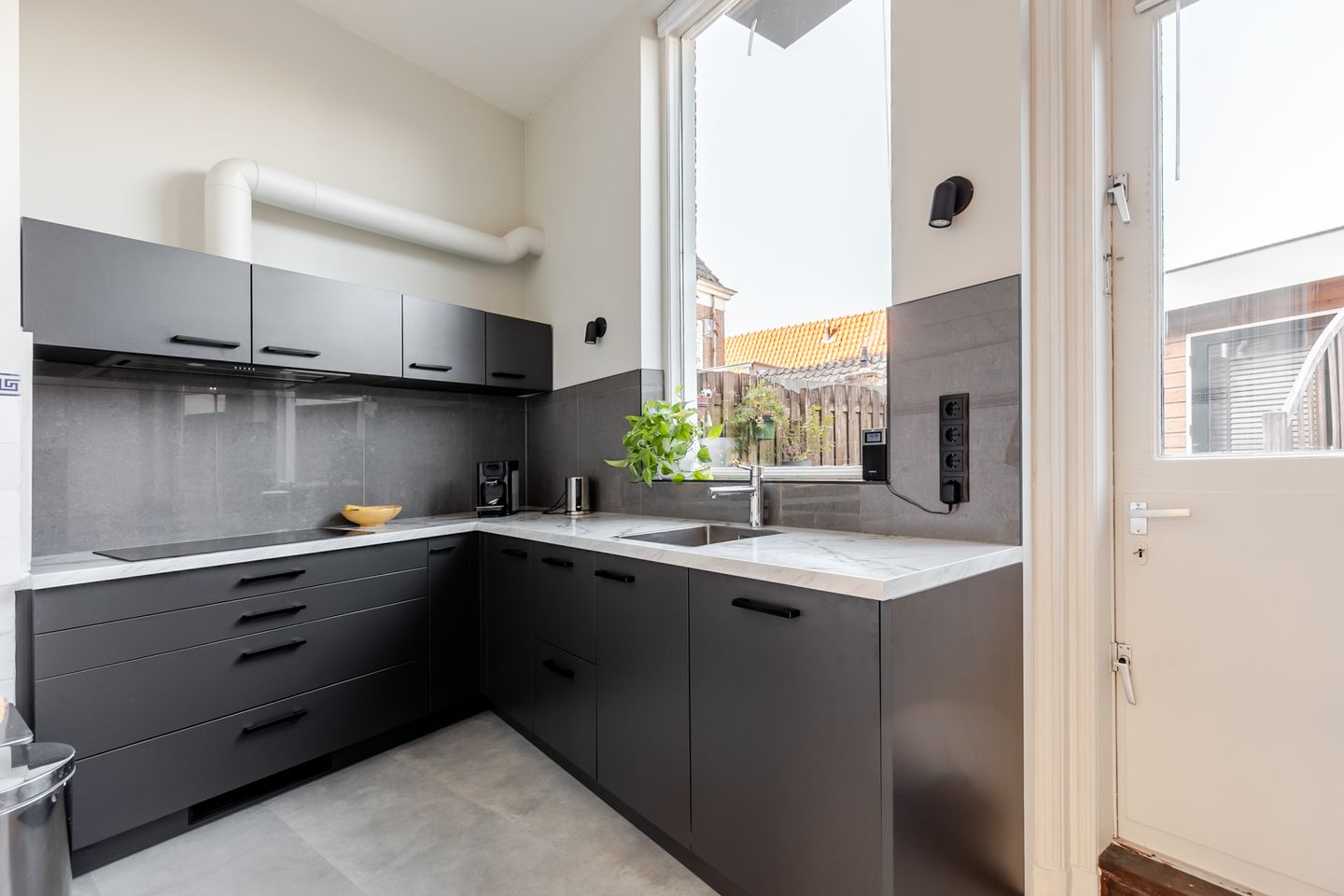 Foto 14 van Nassaulaan 1-A