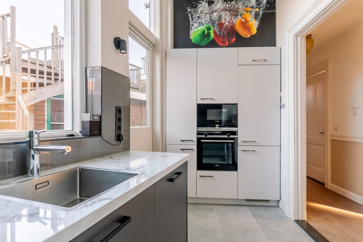 Photo 15 of Nassaulaan 1-A