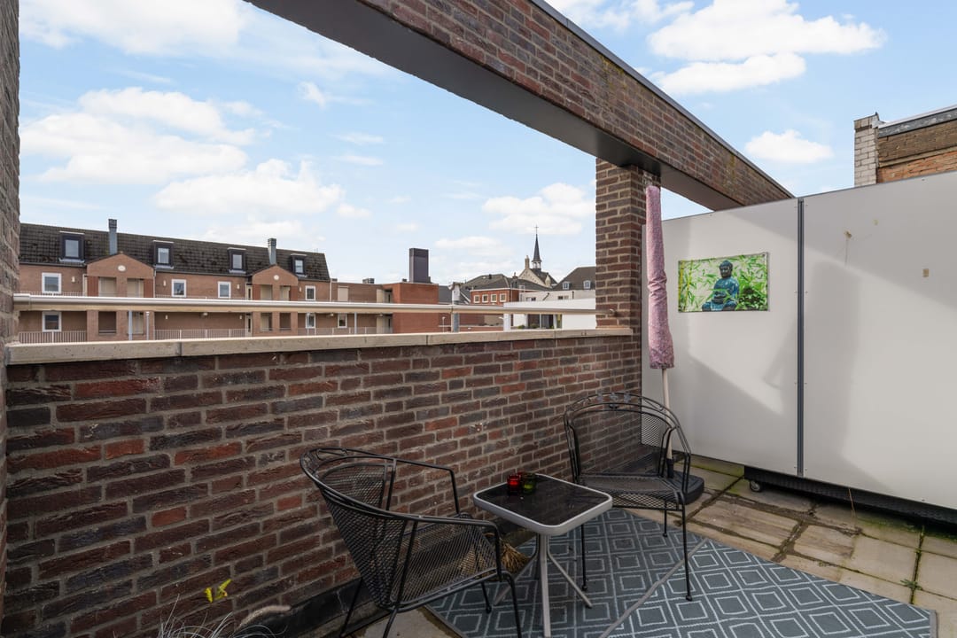 Photo 17 of Maasstraat 20-B
