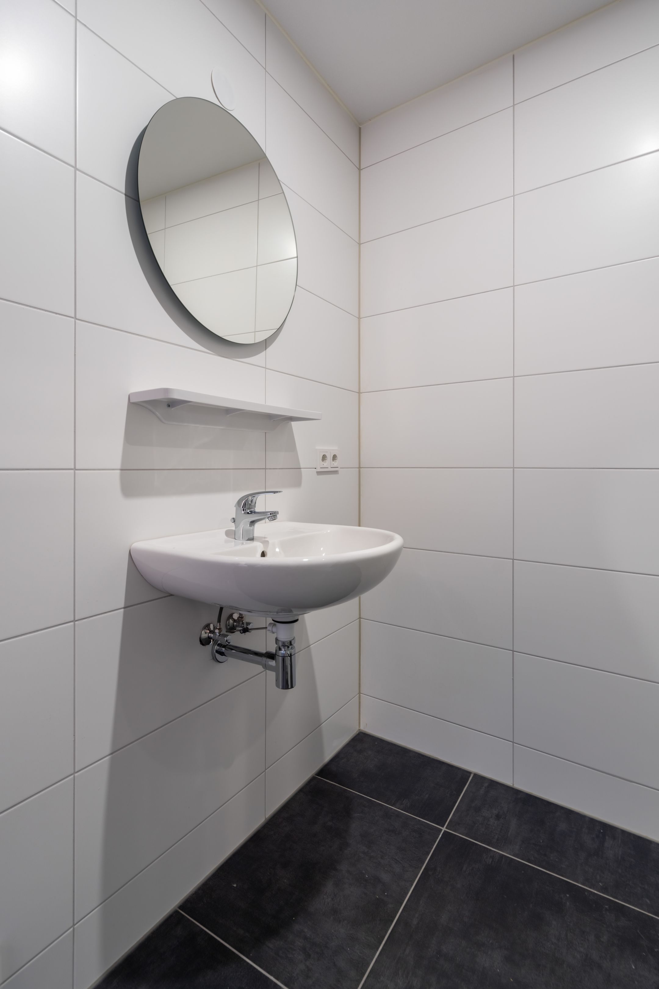 Photo 12 of Maasstraat 20-B