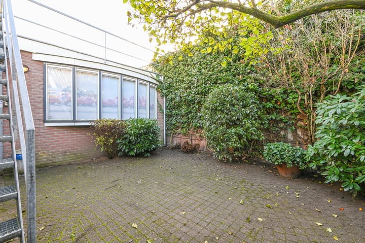 Photo 29 of Kerkstraat 32 en 32A