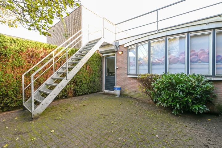 Photo 30 of Kerkstraat 32 en 32A