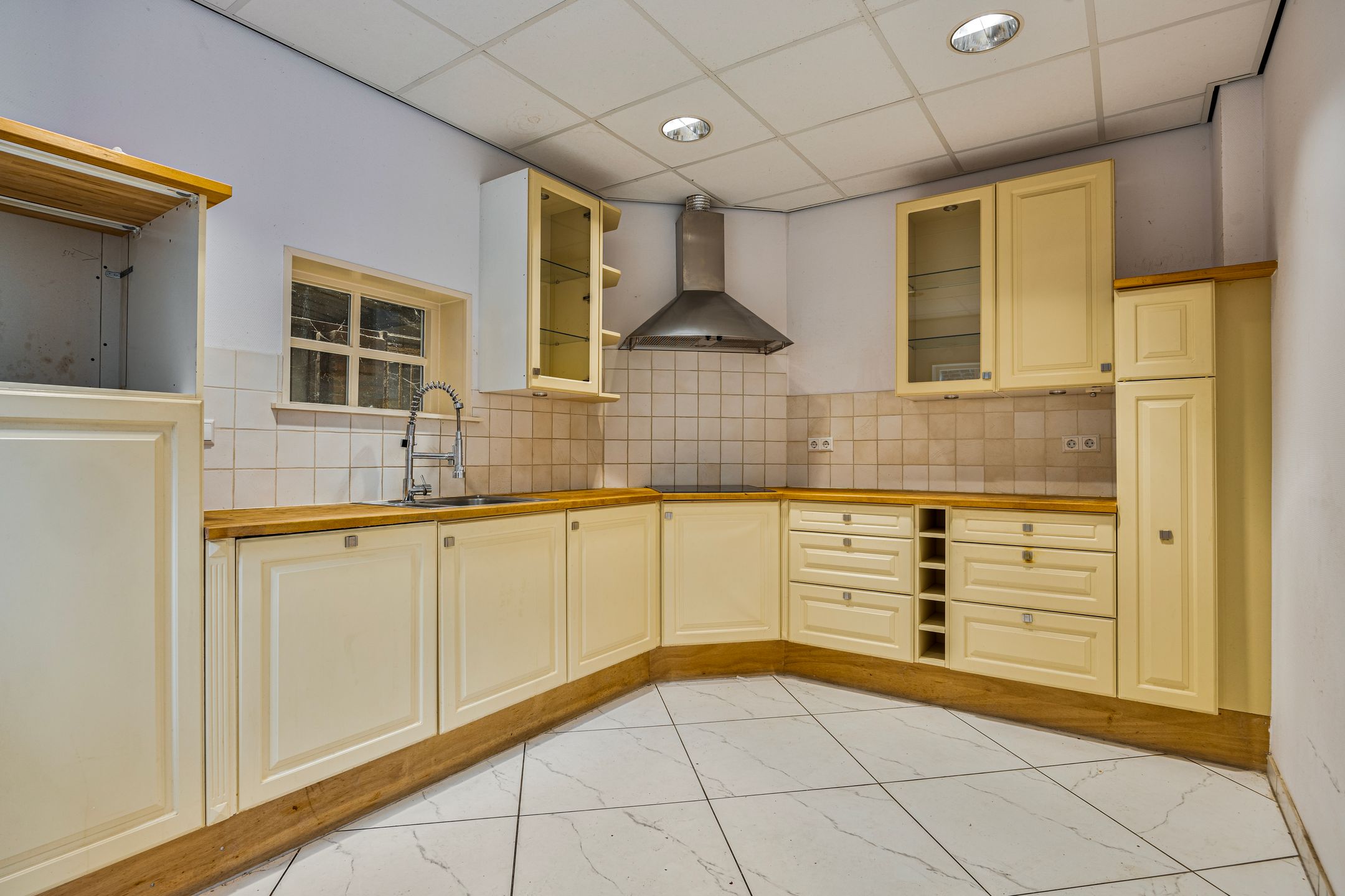 Foto 18 van Kerkstraat 1