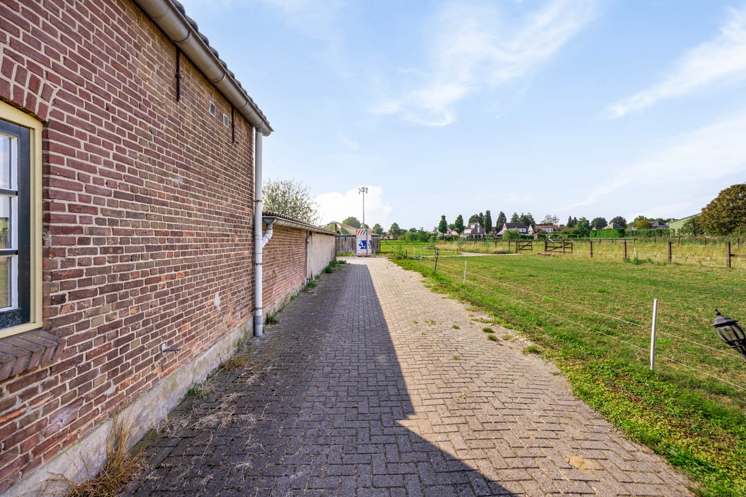 Foto 71 van Kerkstraat 1