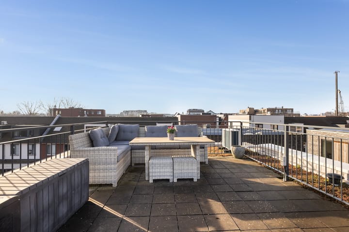 Foto 5 van Werf van Montan 4