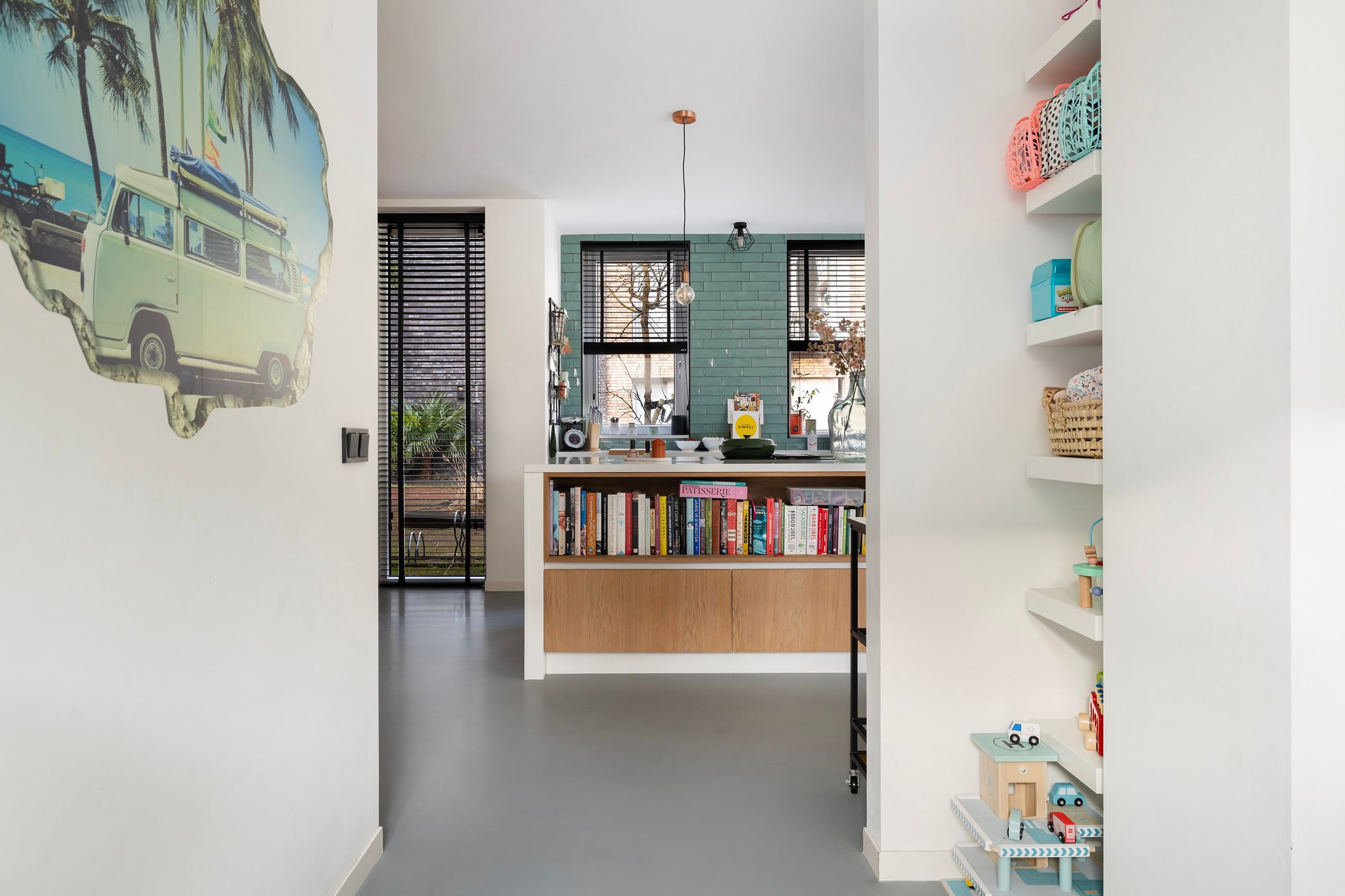 Foto 12 van Werf van Montan 4