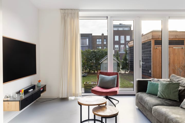 Foto 23 van Werf van Montan 4