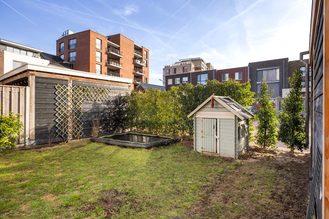 Foto 28 van Werf van Montan 4