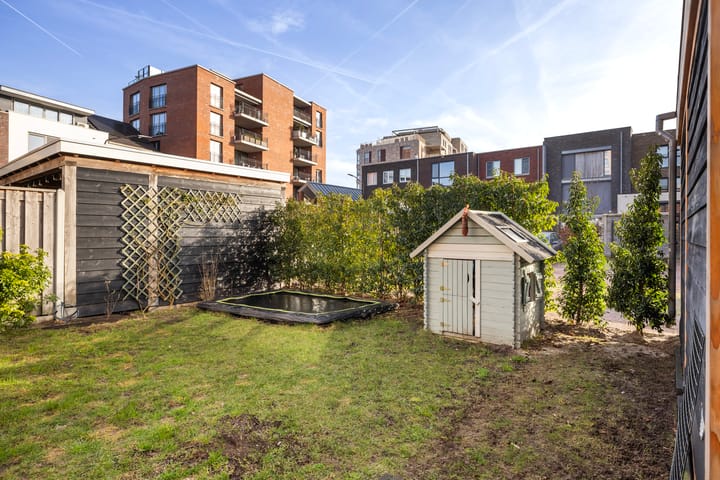 Foto 28 van Werf van Montan 4