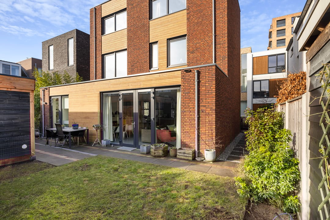 Foto 32 van Werf van Montan 4