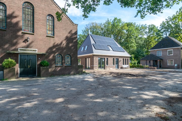 Photo 19 of Kerkweg 2-B