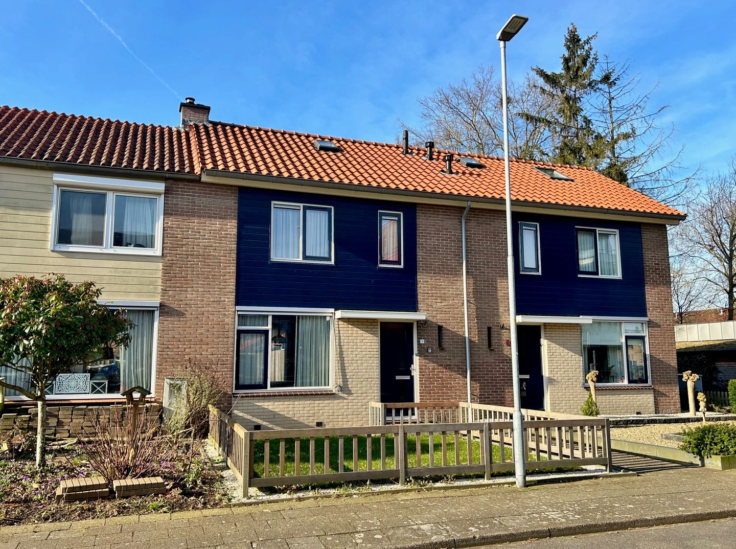 Foto 1 van Stationsweg 11