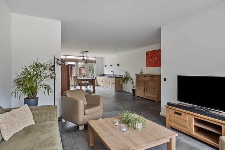 Foto 2 van Valkenswaardstraat 88