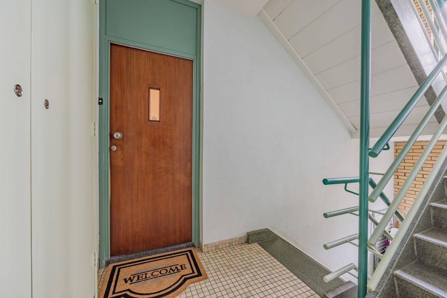 Photo 10 of Van Anrooystraat 33