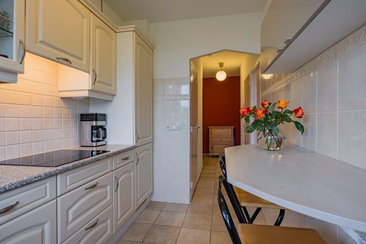 Foto 19 van Van Anrooystraat 33