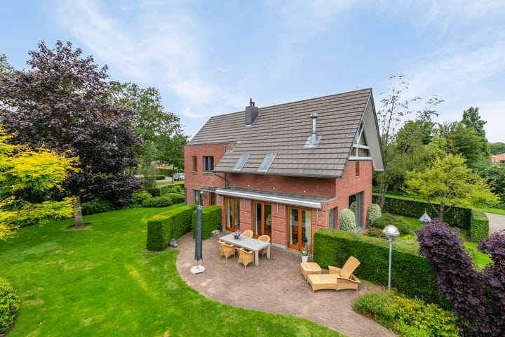 Foto 50 van Eskadronslaan 1