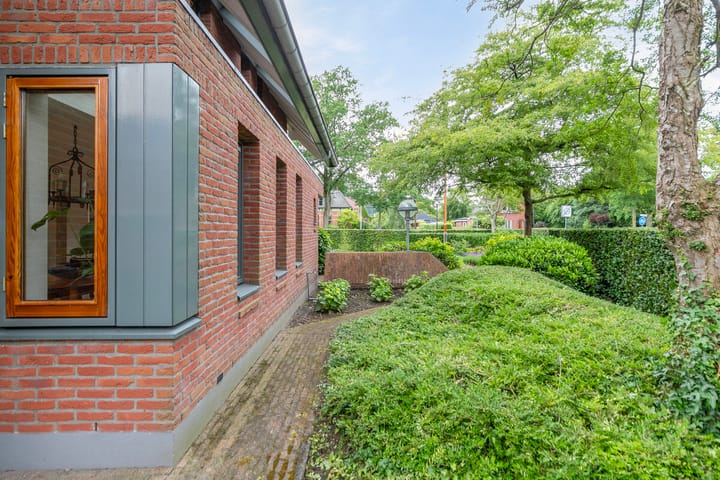 Foto 56 van Eskadronslaan 1