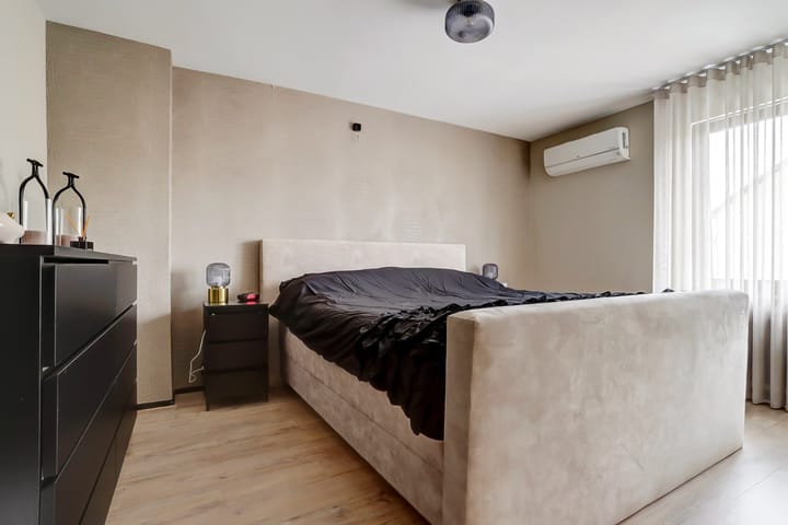 Foto 12 van Middelburglaan 72