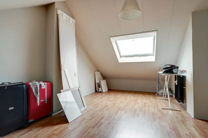 Foto 21 van Middelburglaan 72