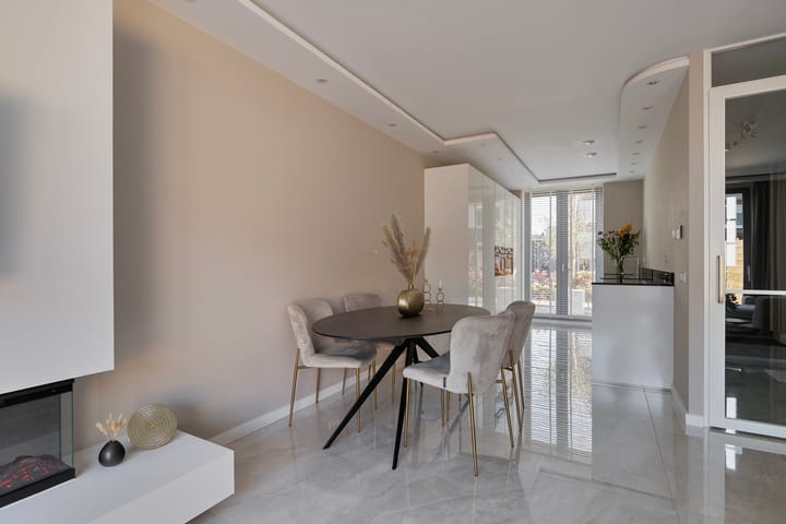 Foto 9 van Zaaivat 6