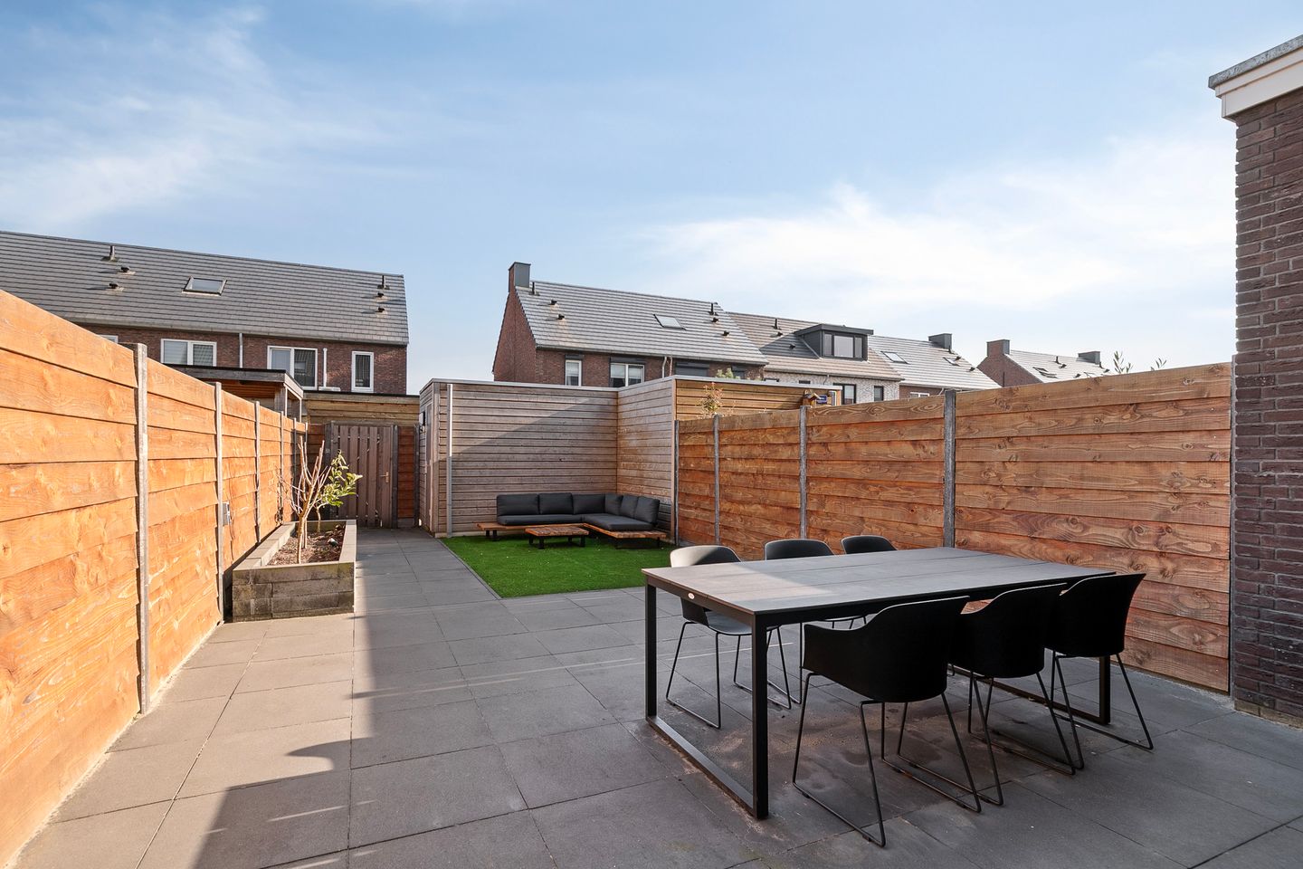 Foto 29 van Zaaivat 6