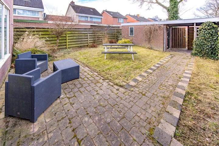 Photo 36 of Breetuinenweg 32