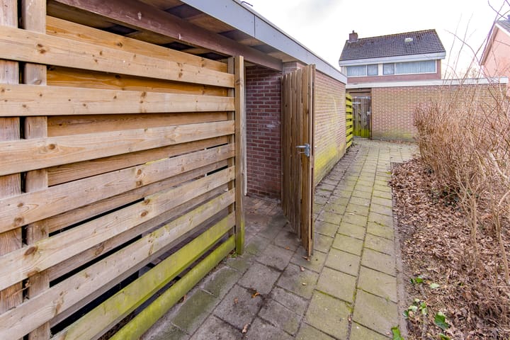 Photo 37 of Breetuinenweg 32