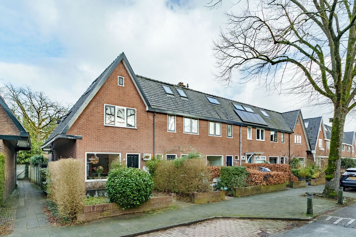 Photo 1 of Nepveulaan 71