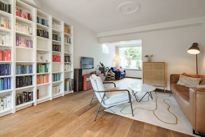 Photo 2 of Nepveulaan 71