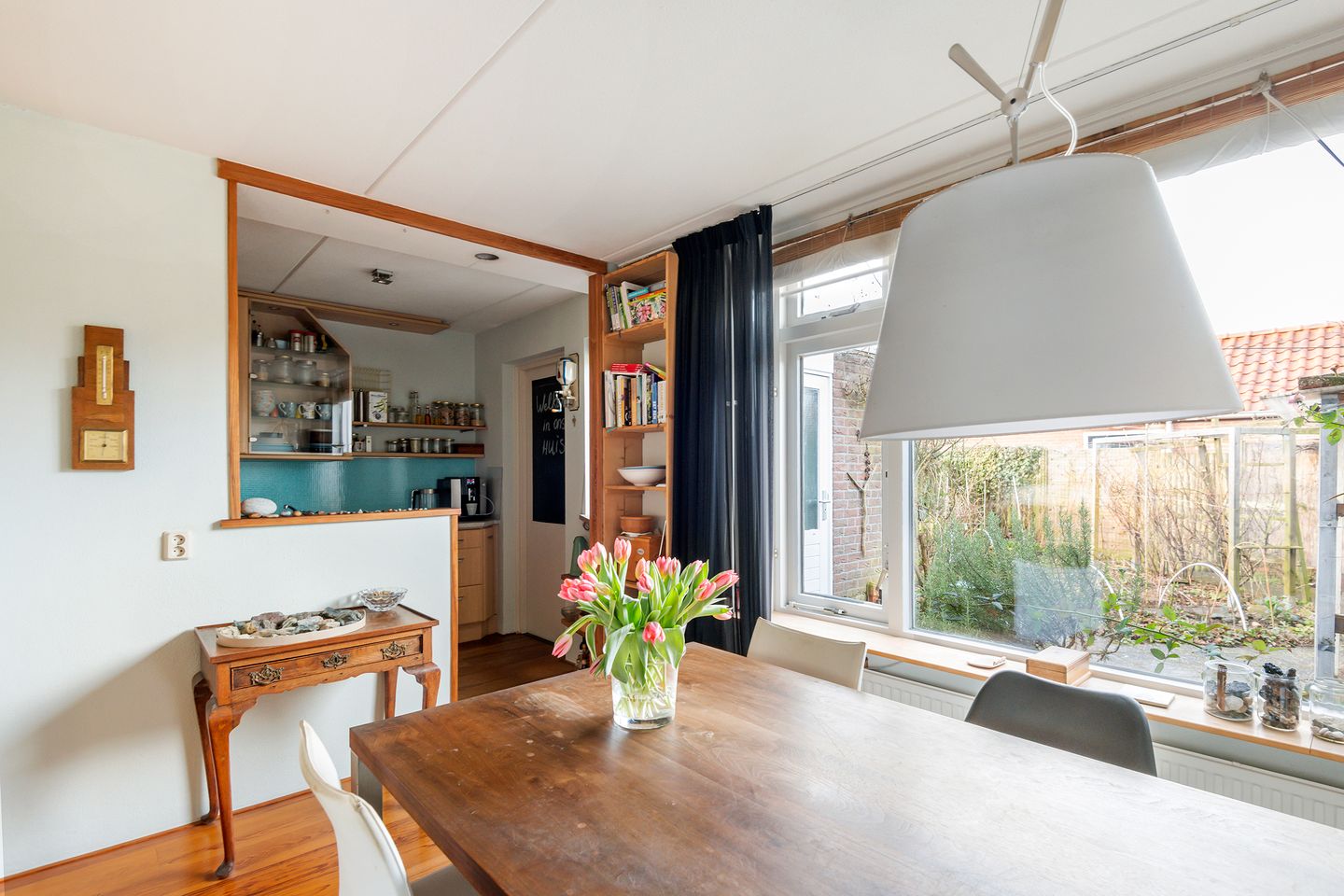 Foto 10 van Vanghoutstraat 21