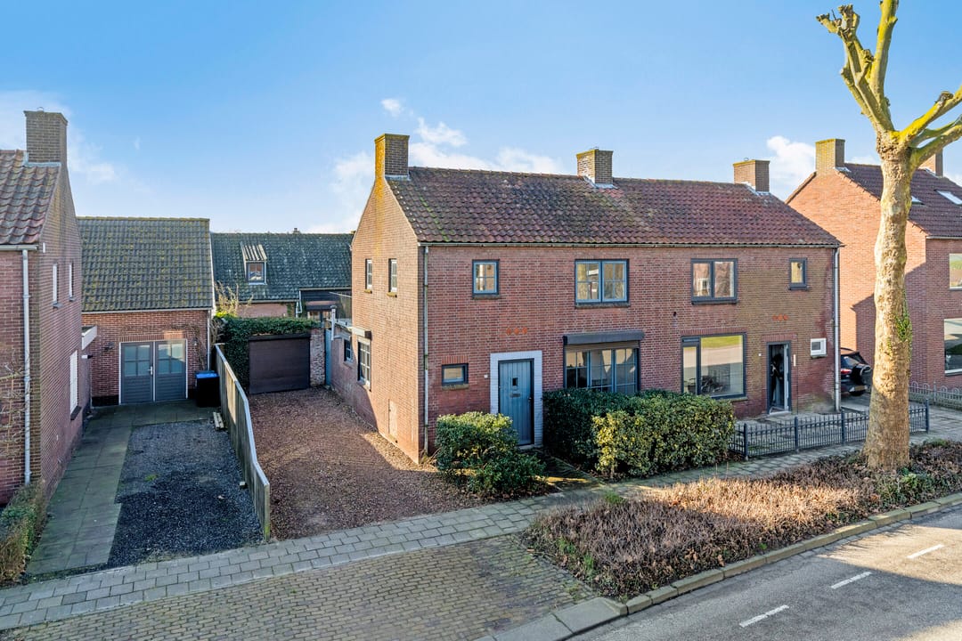 Photo 1 of Plantsoen 27