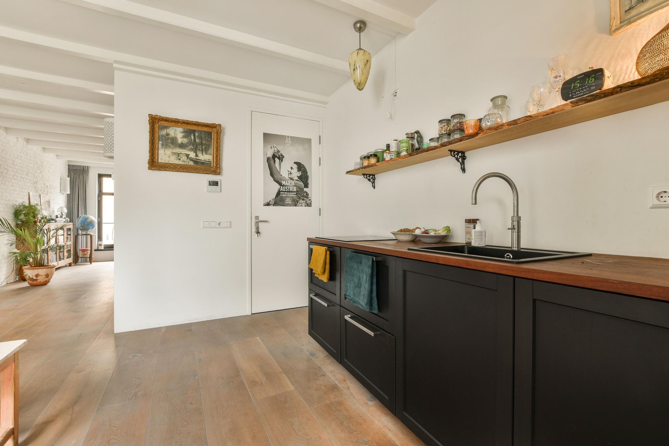 Foto 12 van Nieuwe Leliestraat 142-2