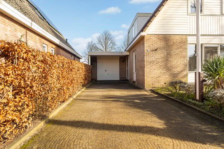 Foto 2 van Idzerdastins 89