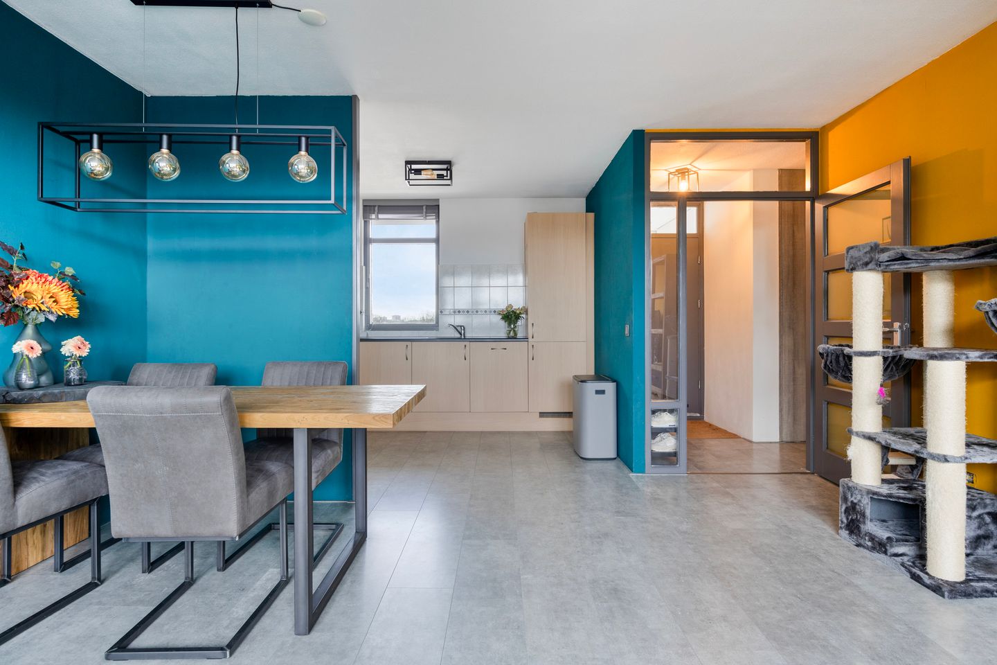 Foto 10 van Mari Andriessenrade 103