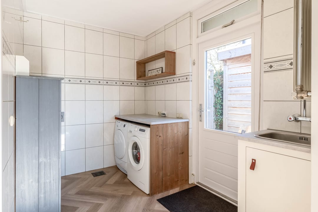 Foto 11 van Aagje Dekenstraat 12