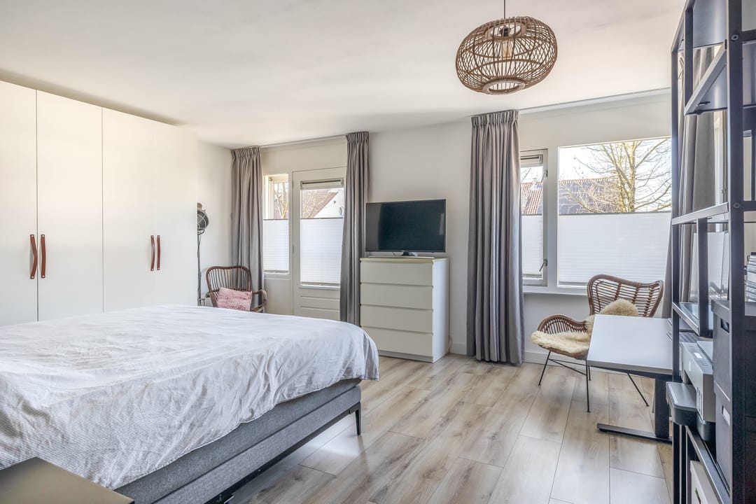 Foto 16 van Aagje Dekenstraat 12