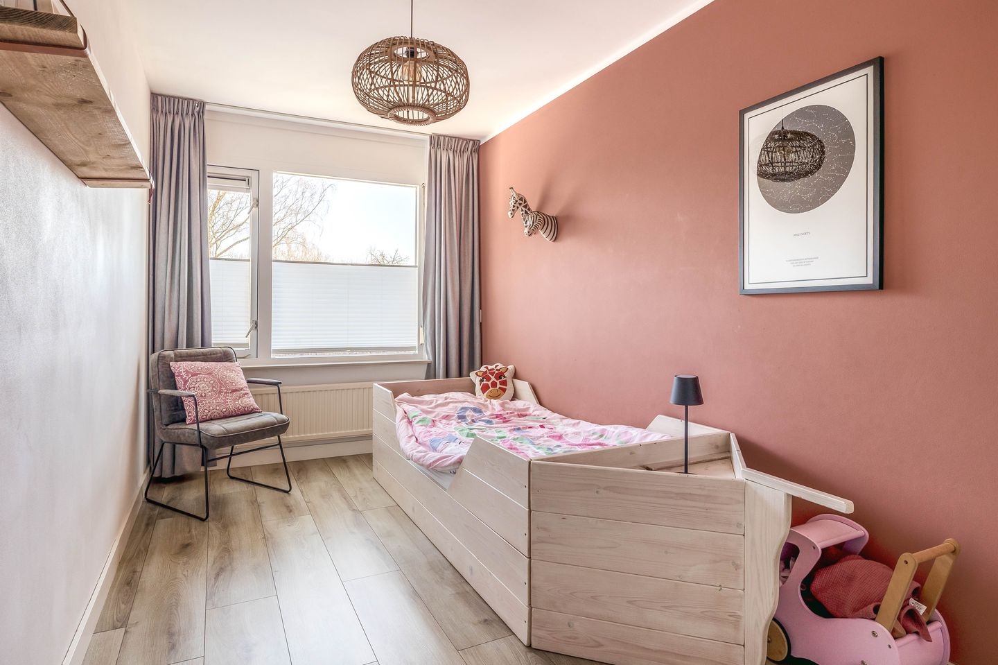 Foto 20 van Aagje Dekenstraat 12