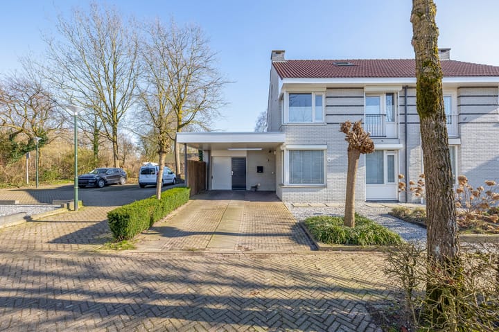 Foto 38 van Aagje Dekenstraat 12