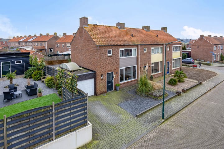 Foto 34 van Beatrixstraat 21