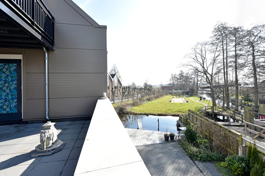 Foto 2 van Reghthuysplein 23