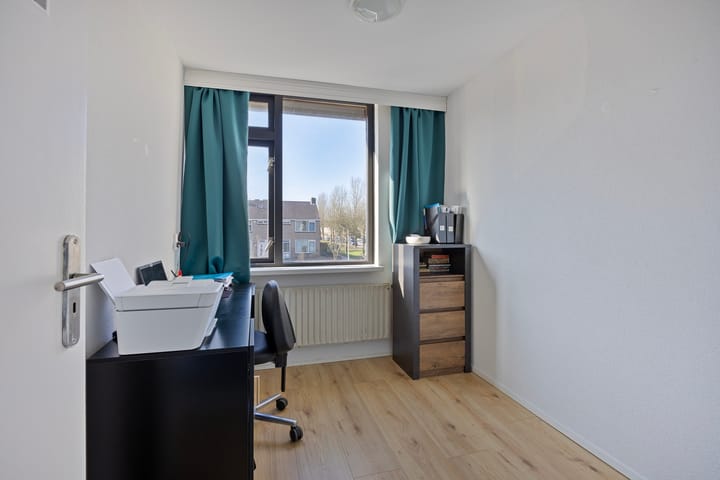 Foto 26 van Roggebotstraat 87