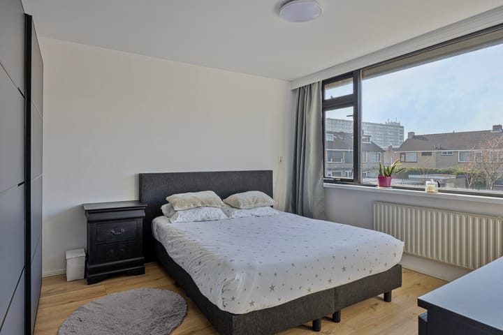 Foto 19 van Roggebotstraat 87