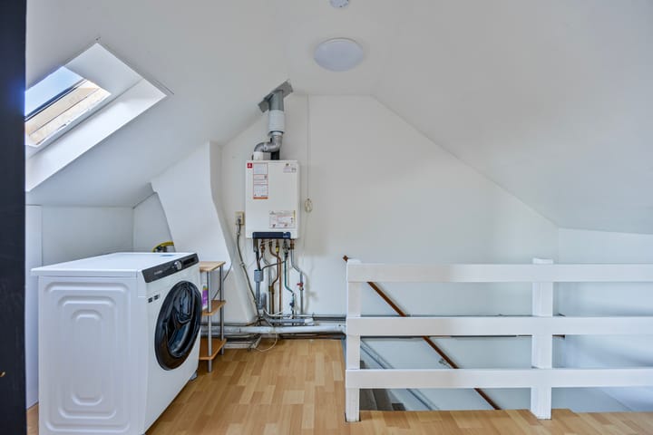 Foto 27 van Roggebotstraat 87